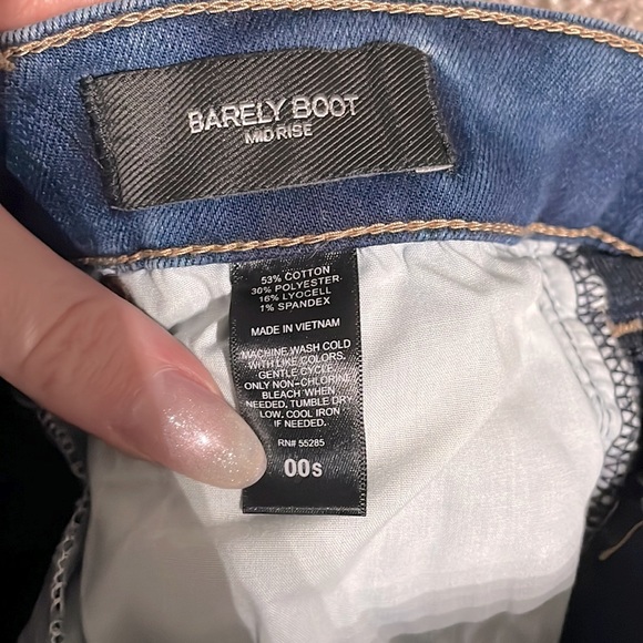 Express Barely Boot Midrise Jeans - Picture 5 of 5